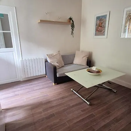 Appartamento Naoned Station